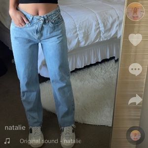 Levi's Women's Low Pro Jeans - Size 28